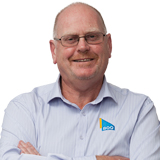 Photo of Peter Balding, bank Owner-Manager at Tamworth Bank of Queensland in New South Wales