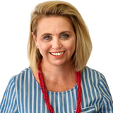 Photo of Nicole Modini, bank Owner-Manager at Palm Beach Bank of Queensland in Queensland